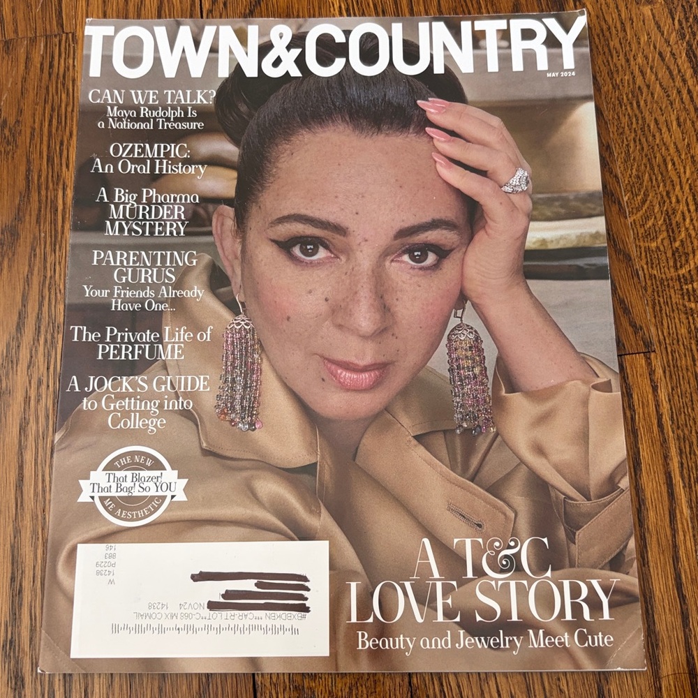Town & Country Magazine - May 2024 - Maya Rudolph - NEW!!   magazines SNL beauty